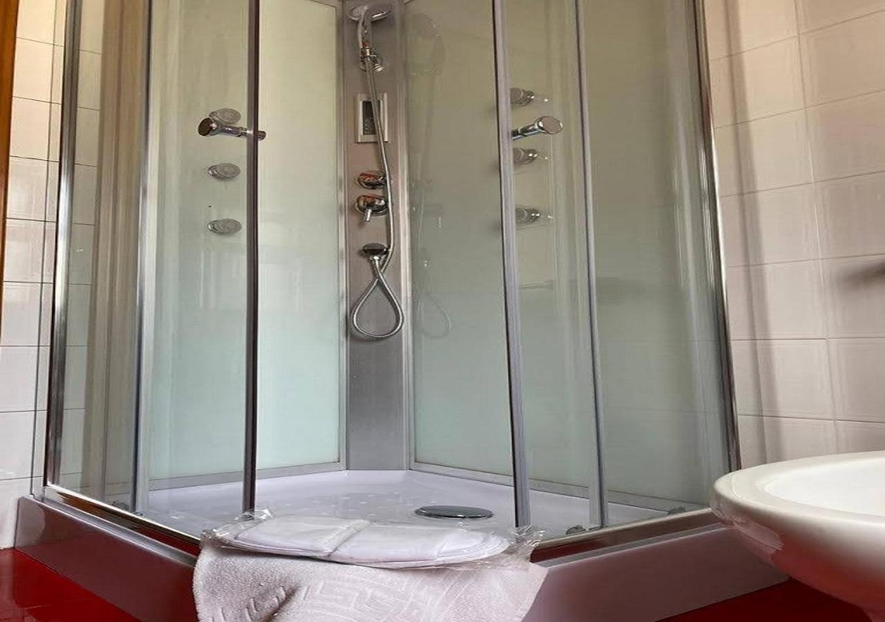 Franco Il Conte Hotel Bagheria Kültér fotó